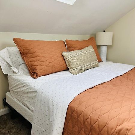 Cozy, Pleasant 2Br Apt In Beach Community! Norwalk Exteriör bild